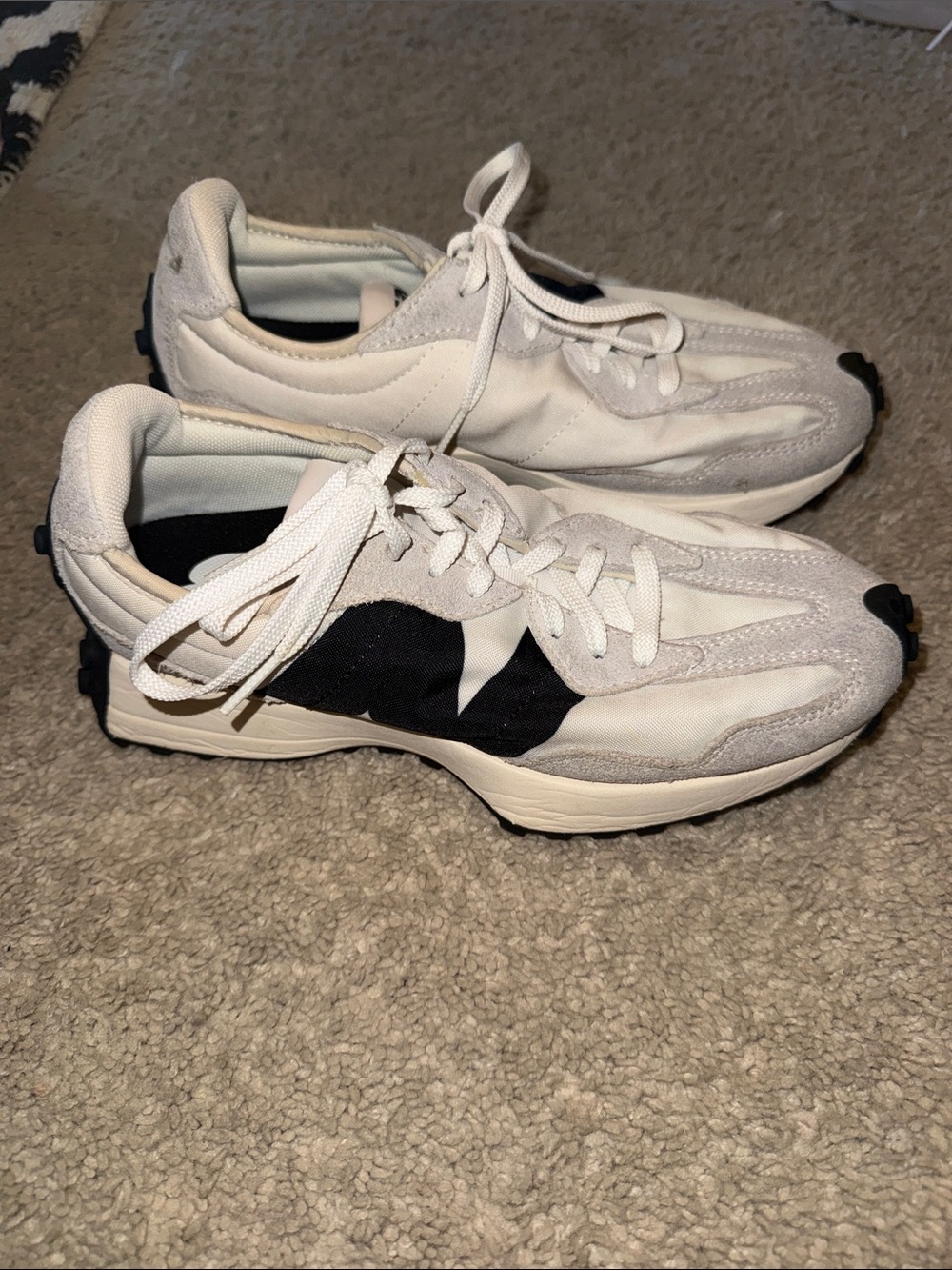 New Balance 327 White Black Athletic Sneakers